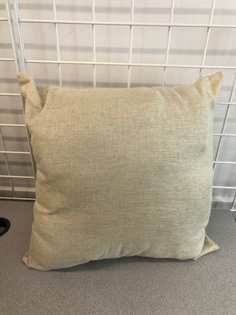 BURLAP W/YELLOW LINES ACCENT PILLOW.