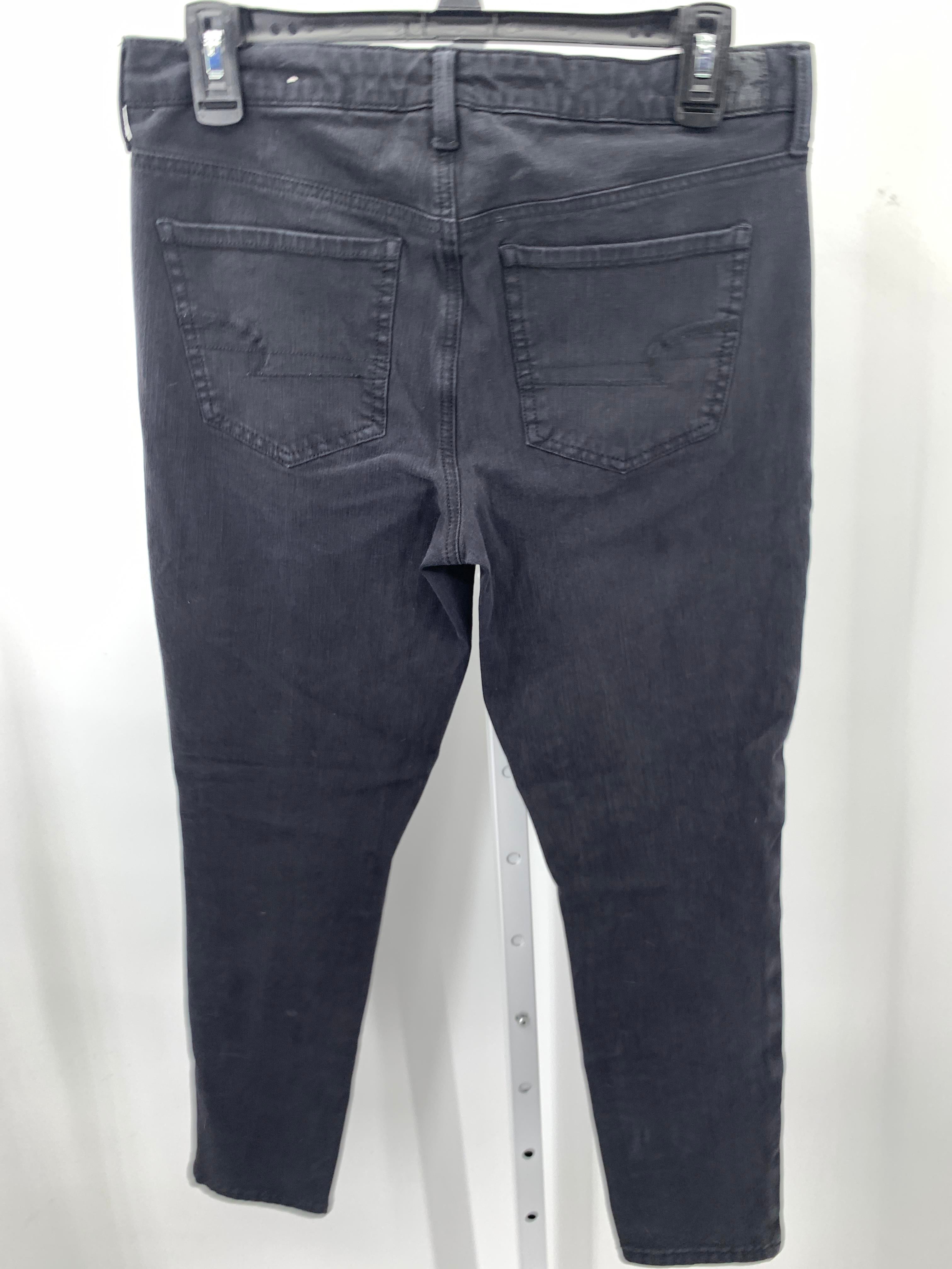 American Eagle Size 8 Juniors Cropped