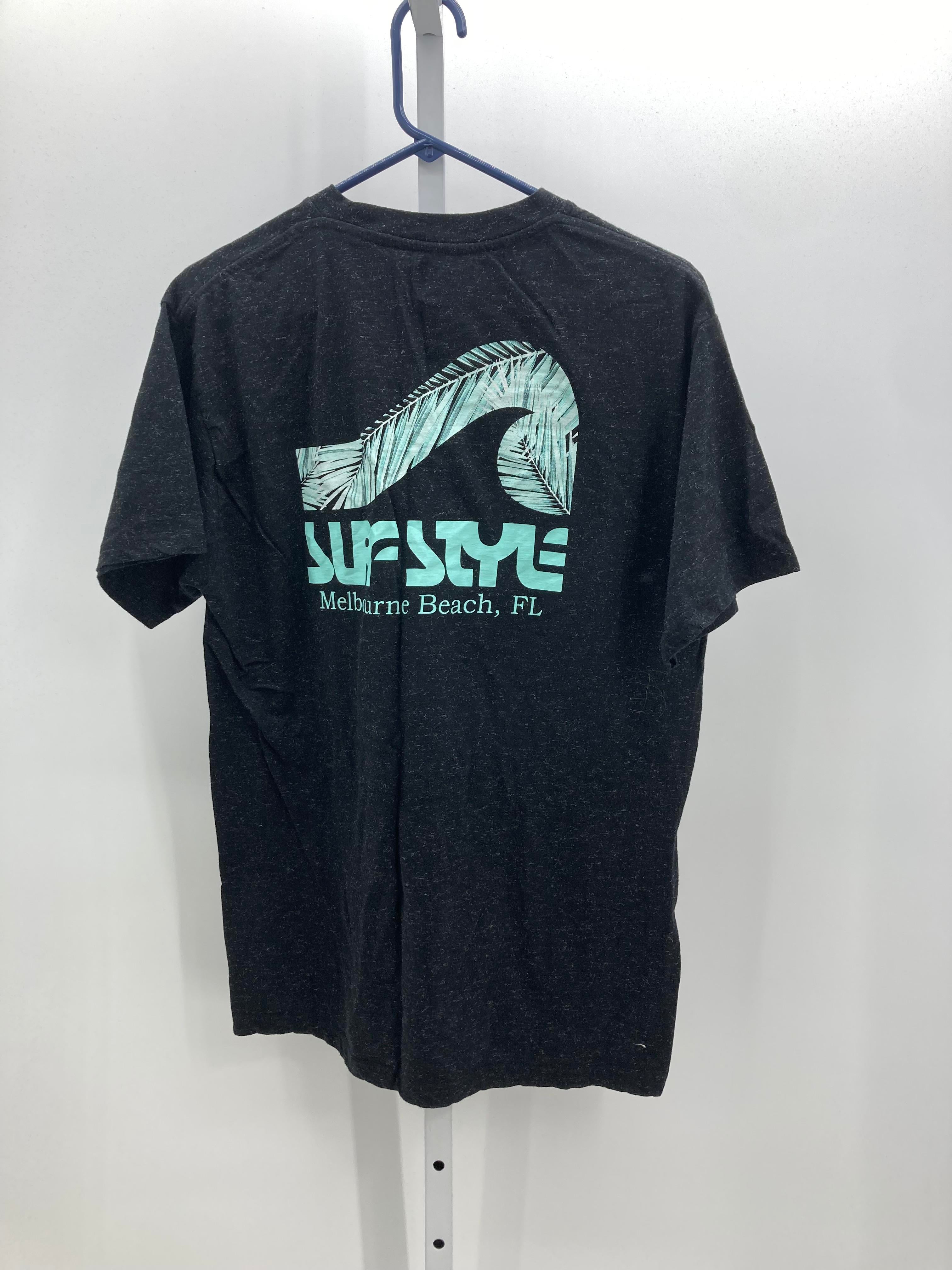 GRAPHIC KNIT TEE.