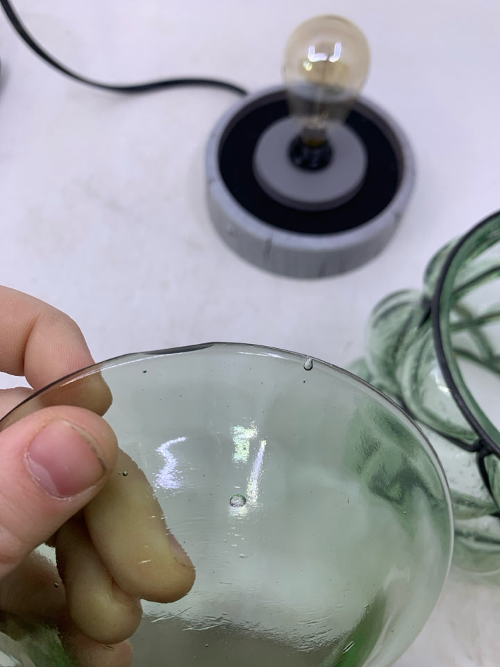 LIGHT UP LAMP WAX WARMER GREEN BUBBLE GLASS W/ METAL CAGE.