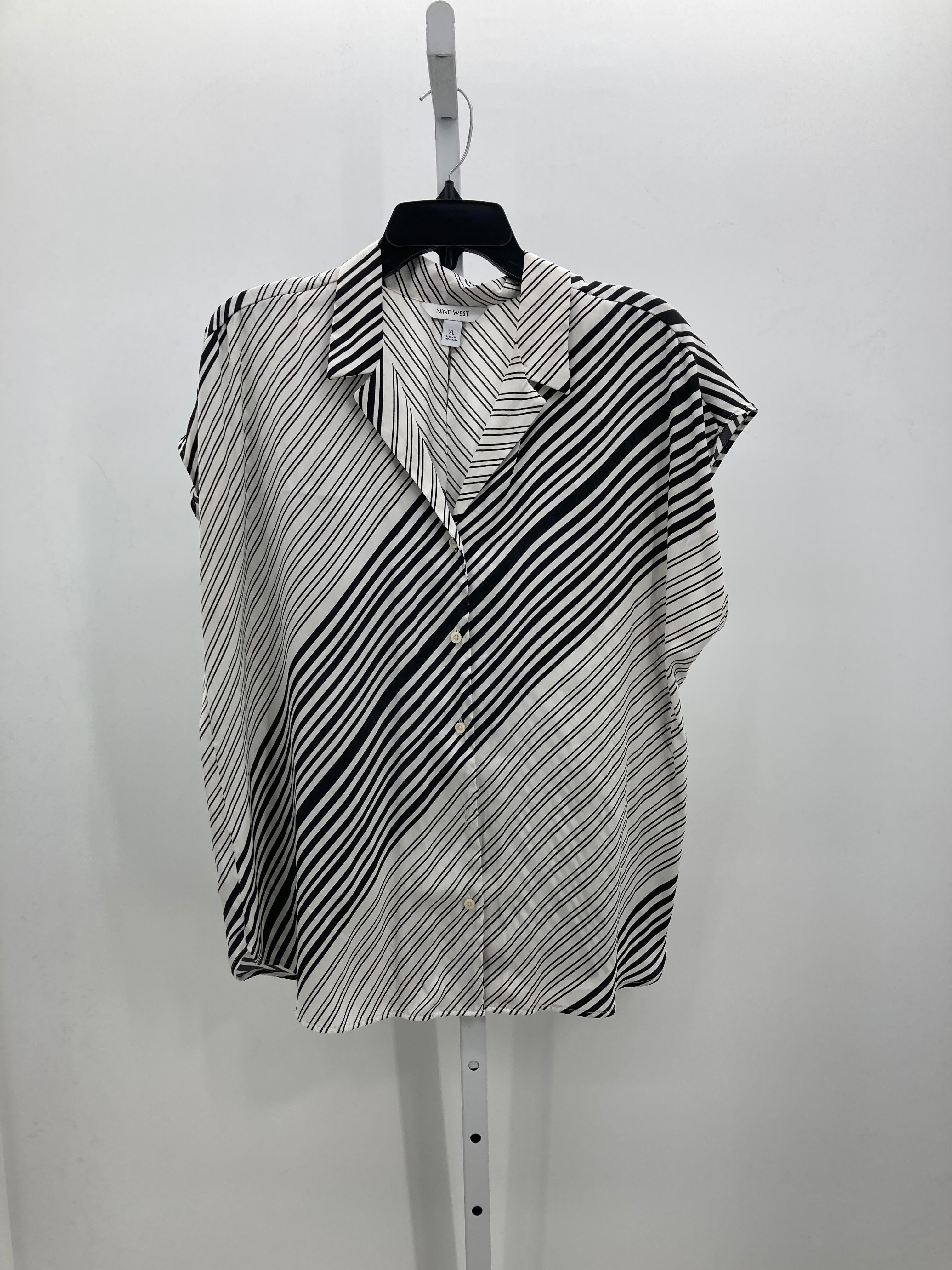 Nine West Size Extra Large Misses Sleeveless Shirt