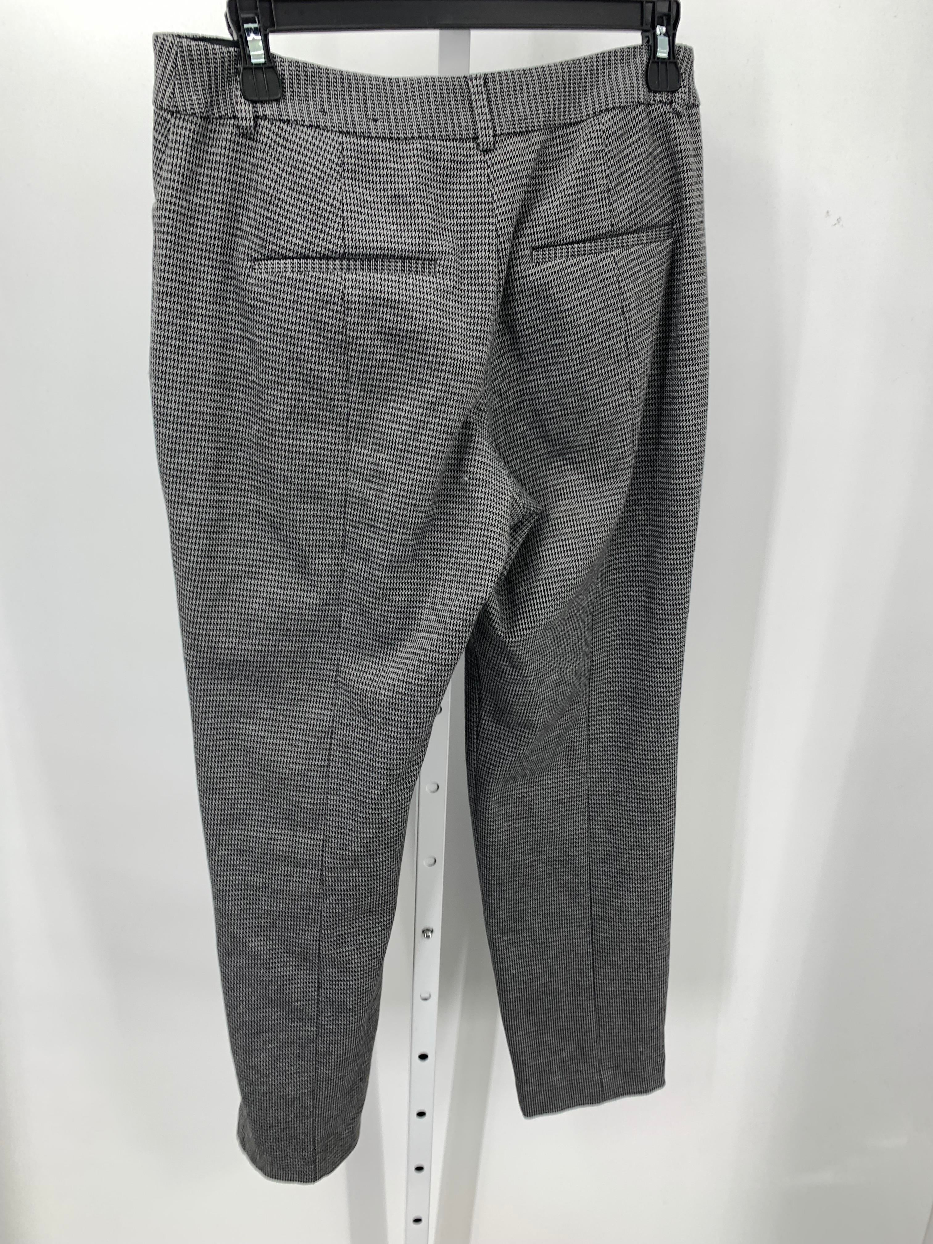 Express Size 6 Misses Cropped Pants
