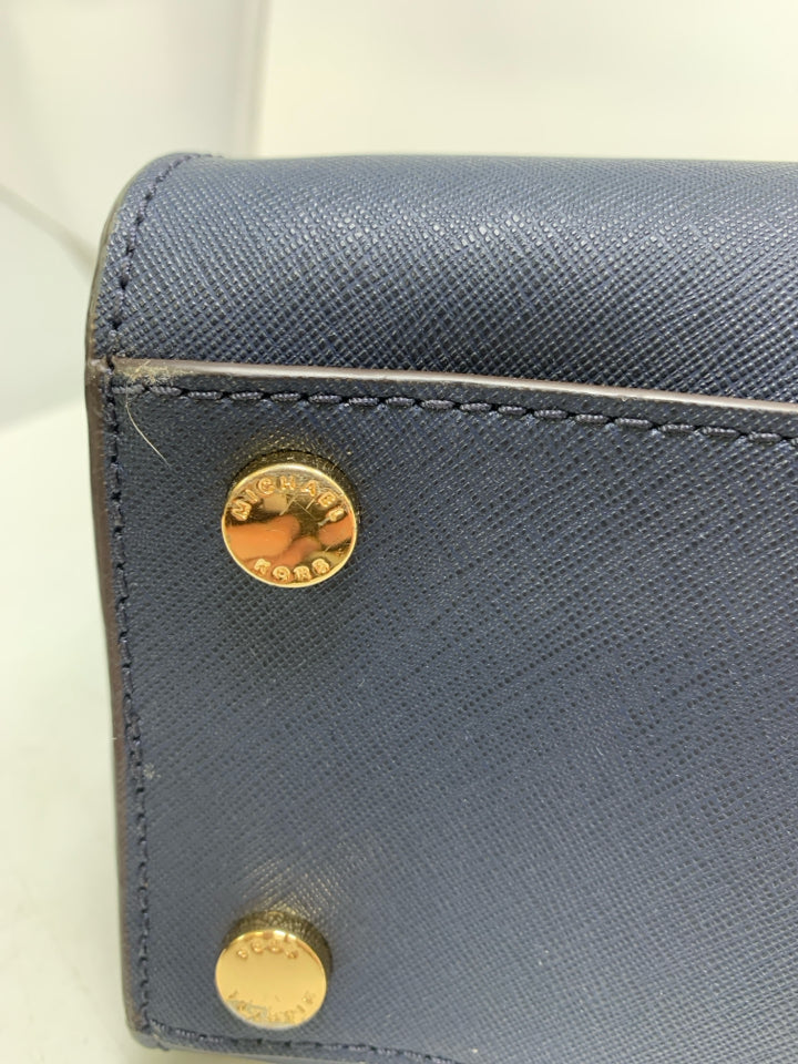 Quinn Satchel W/ Gold Hardware *Minor Scuffs On Exterior