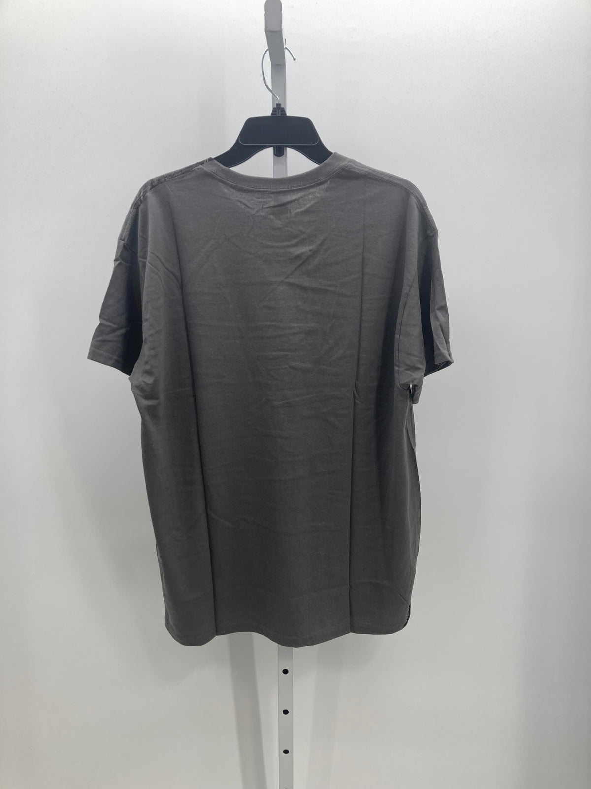 NWOT GRAPHIC KNIT.