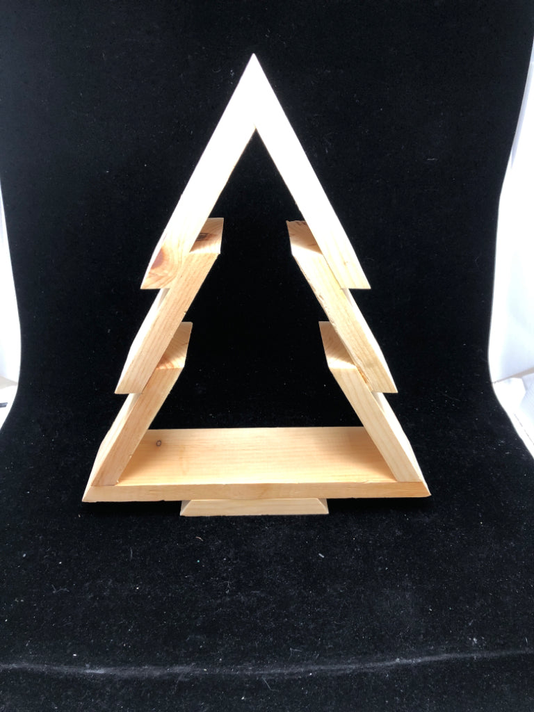CHRISTMAS TREE SHAPED WOOD DECOR.