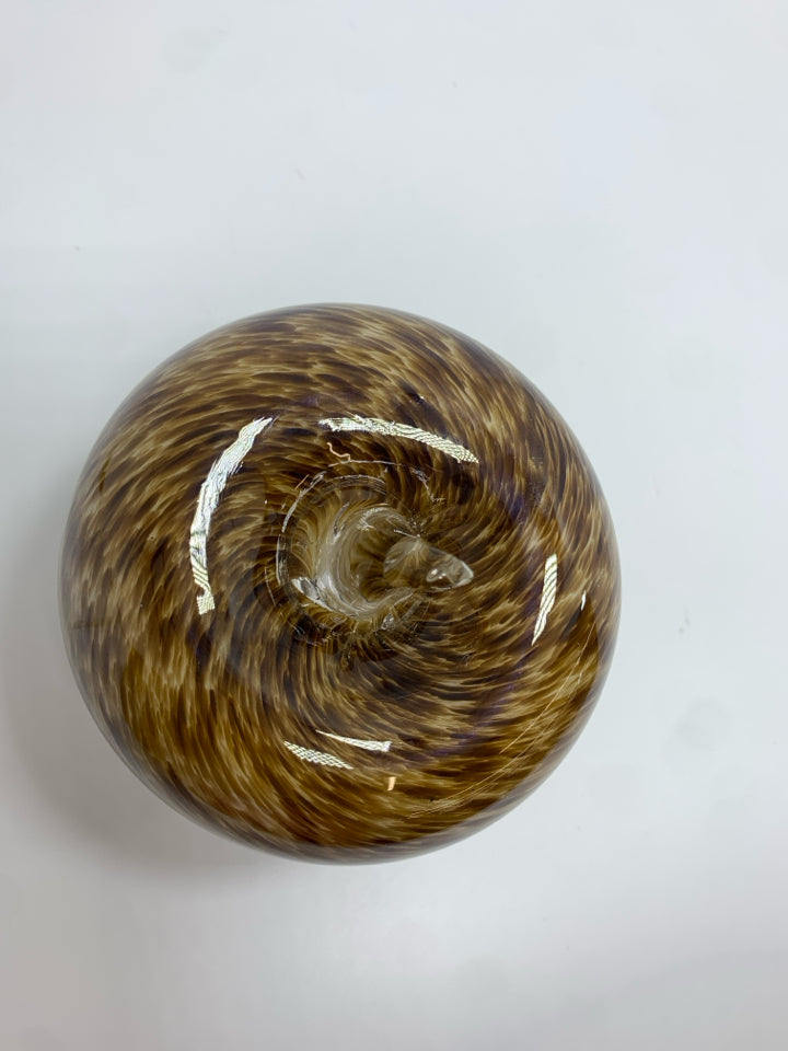 BROWN SPECKLED BLOWN GLASS APPLE PAPERWEIGHT.