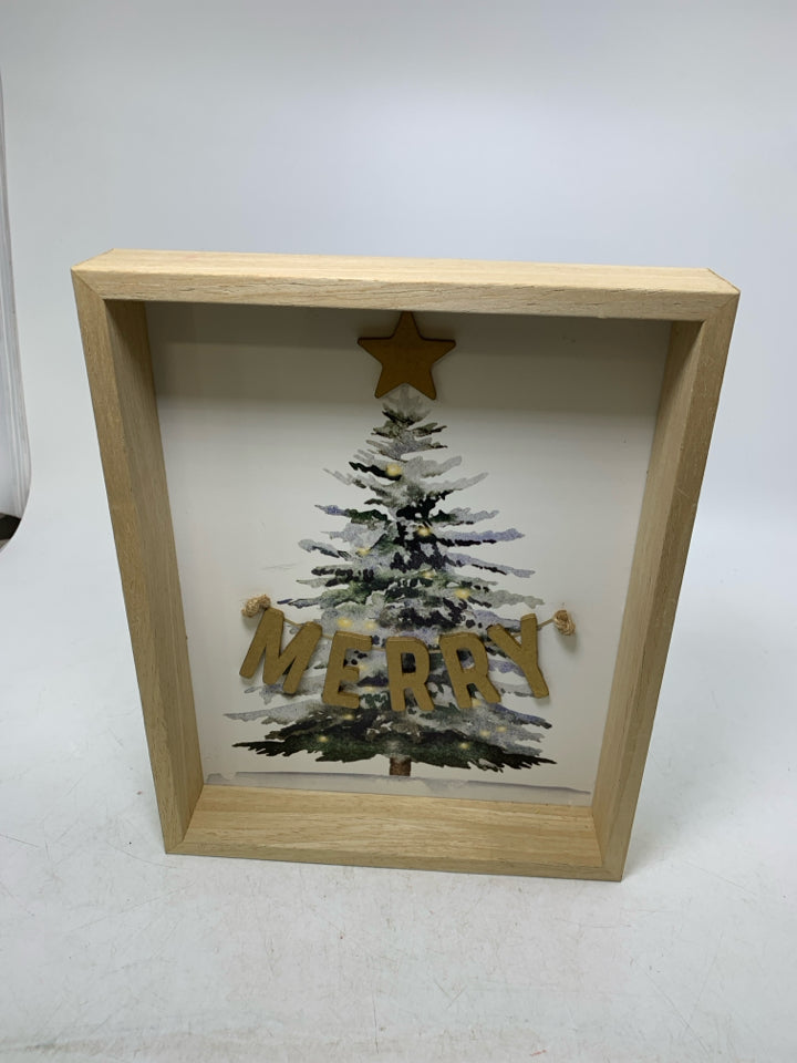 CHRISTMAS TREE W/ MERRY ACROSS IT WALL HANGING.