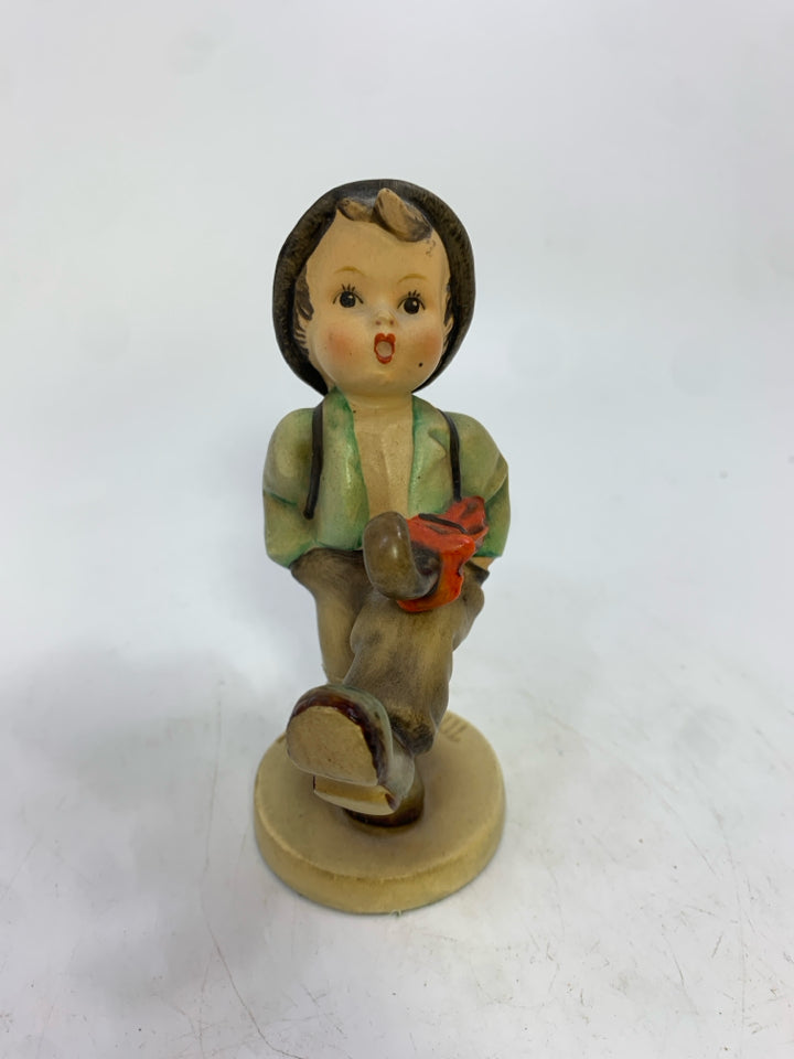 VTG HUMMEL GLOBE TROTTER BOY FIGURINE.