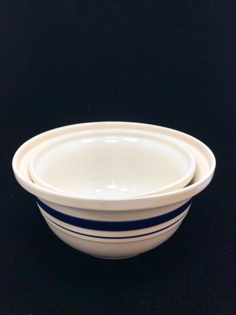 2 CORDON BLEU STRIPE NESTING MIXING BOWLS.