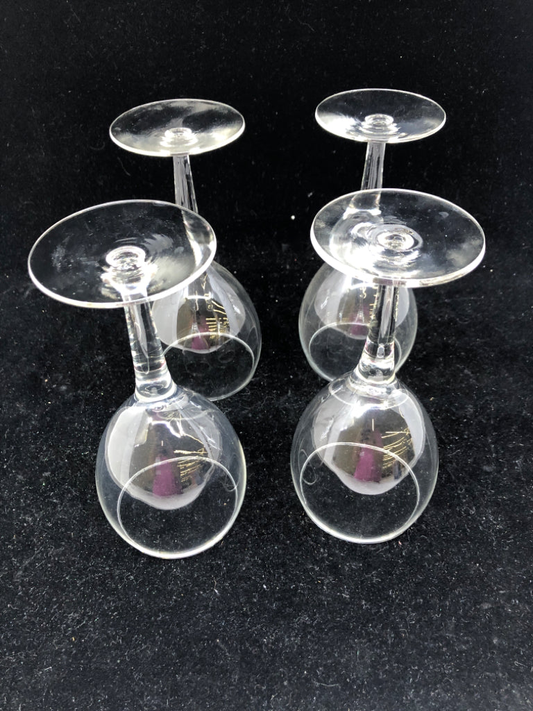 4 CLEAR WINE GLASSES.