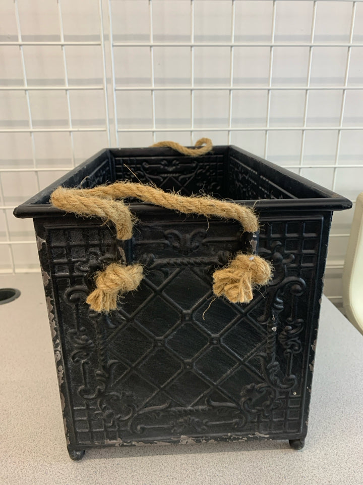 BLACK METAL STORAGE BOX W/TWINE HANDLES.