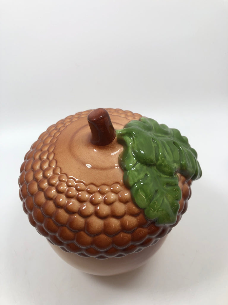 BROWN CERAMIC ACORN COOKIE JAR.