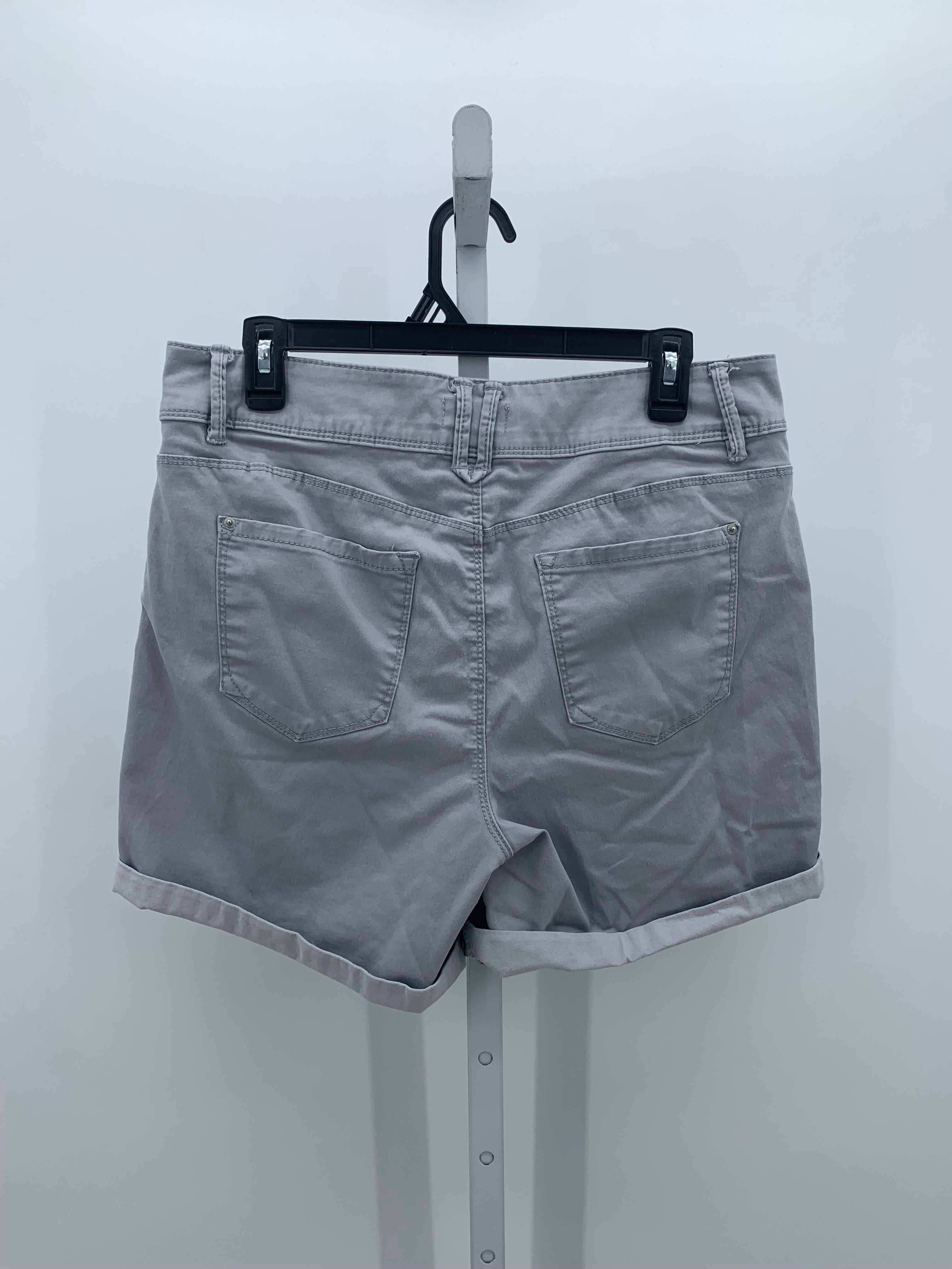 Curve Appeal Size 12 Misses Shorts