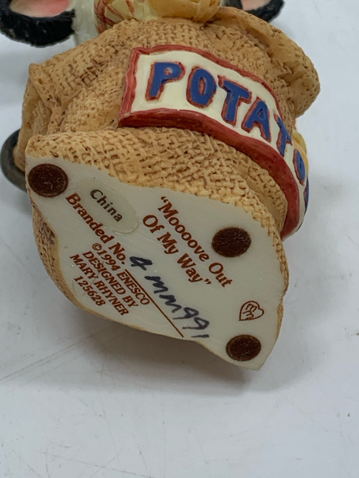 MARY MOO MOVE OUT OF MY WAY.