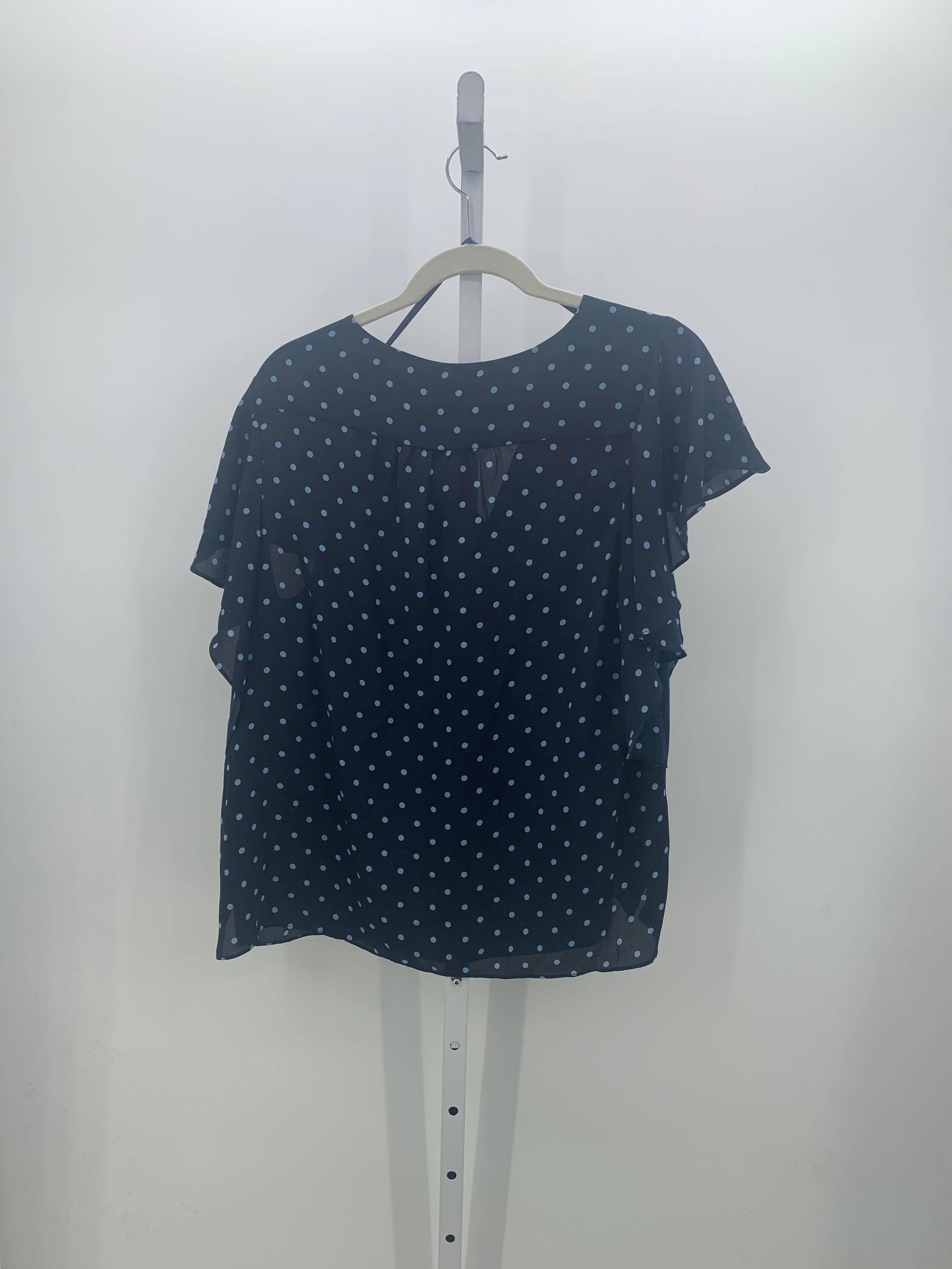 Vince Camuto Size Large Misses Short Sleeve Shirt