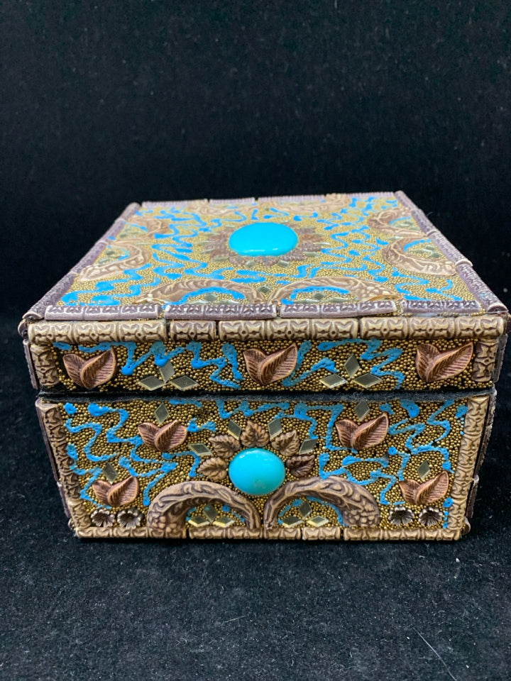 BROWN/TURQUOISE BEADED JEWELRY BOX.