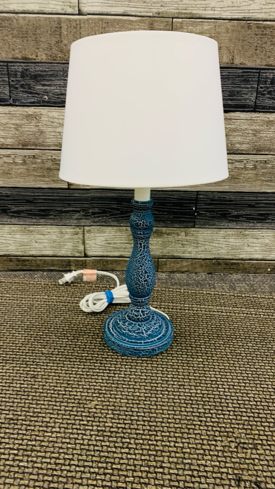 DARK BLUE CRACKLE BASE LAMP W WHITE SHADE.
