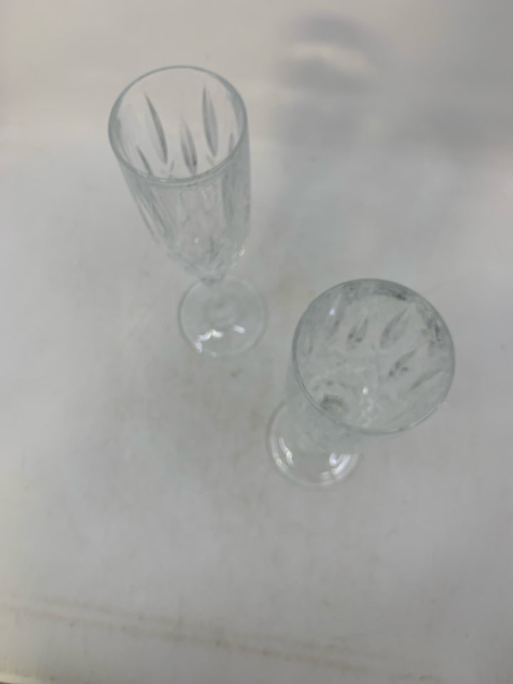 2 MARKHAM CHAMPAGNE GLASSES.
