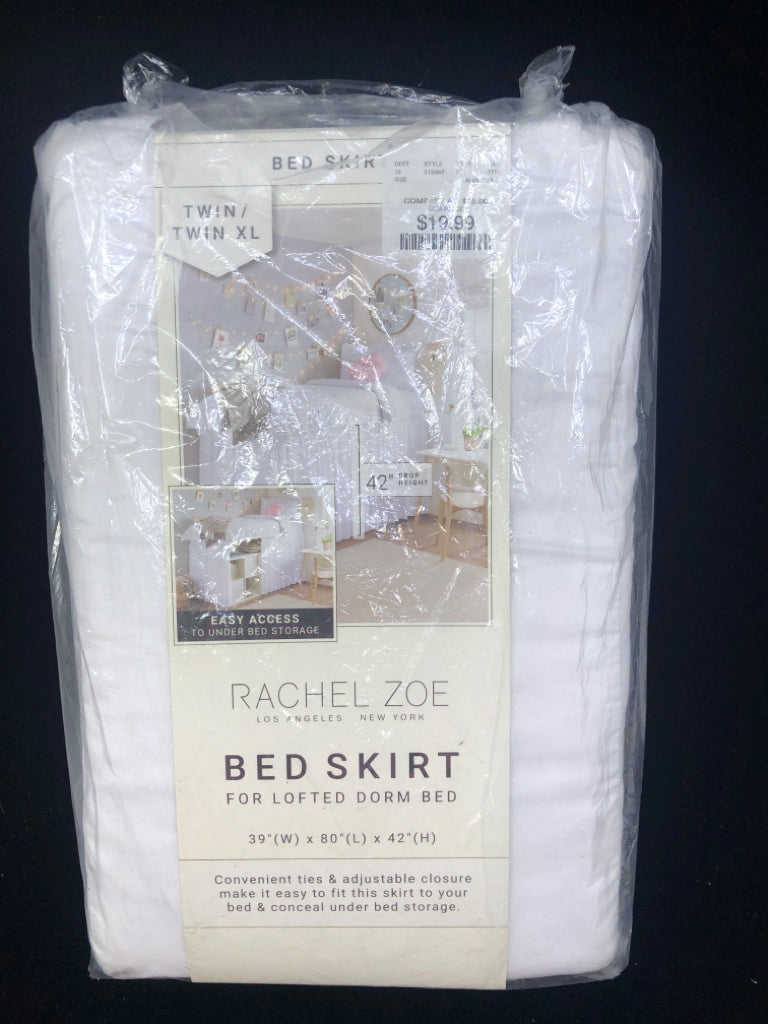 NIP BED SKIRT.