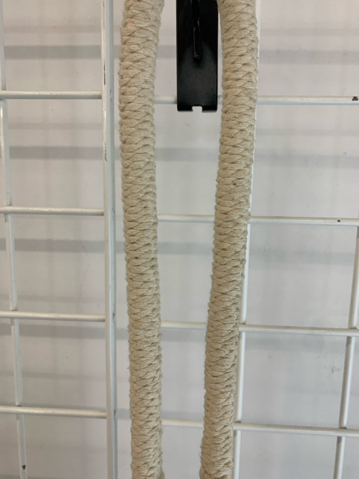MACRAME WINE BOTTLE WALL HANGING.