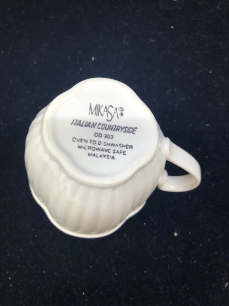 MIKASA CERAMIC CREAMER.