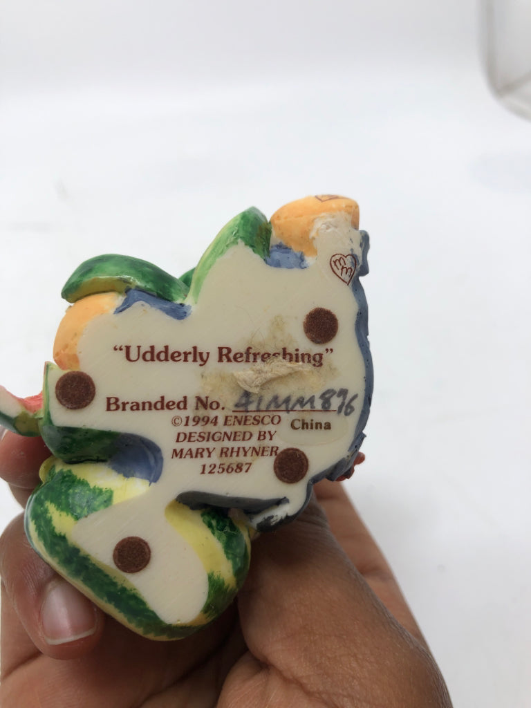 "UDDERLY REFRESHING" MARY MOOMOOS FIGURINE.