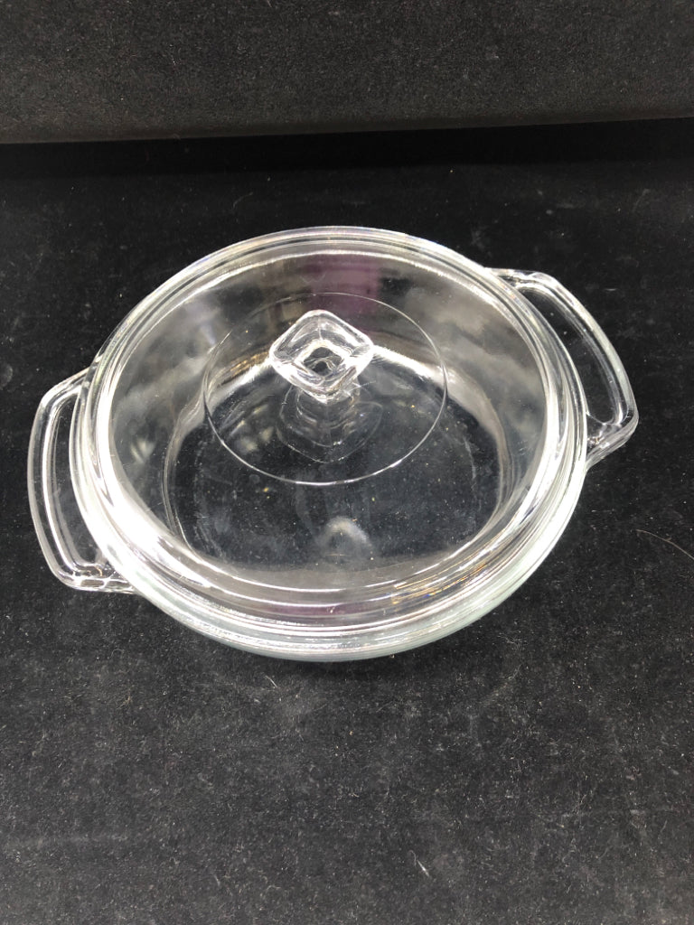 CLEAR BAKING DISH W LID.