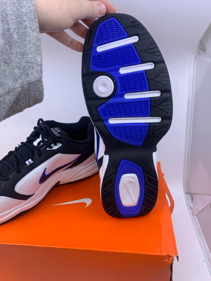 Nike Size 15 Young Men's Sneakers