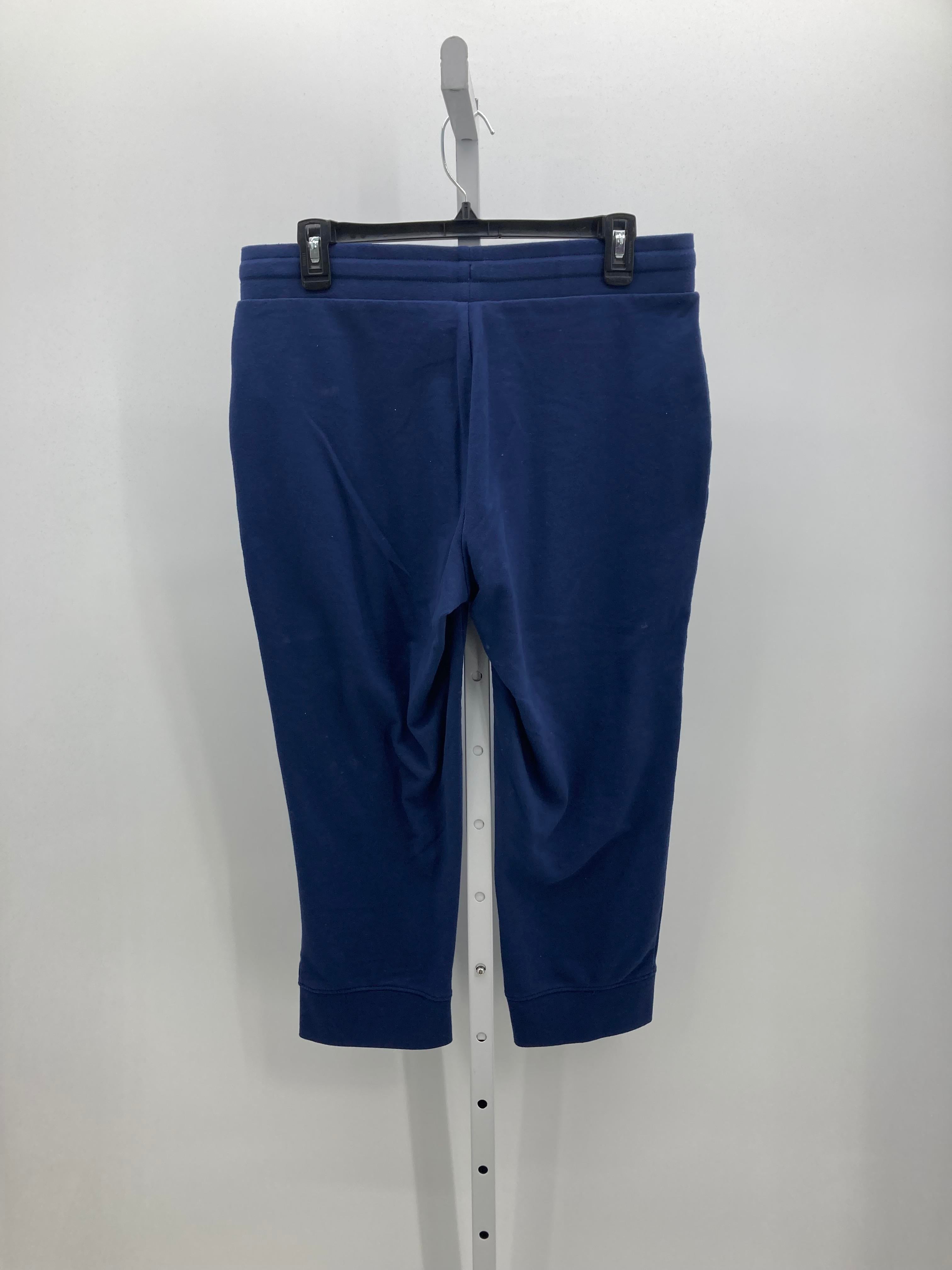 Champion Size Medium Misses Capri Pants
