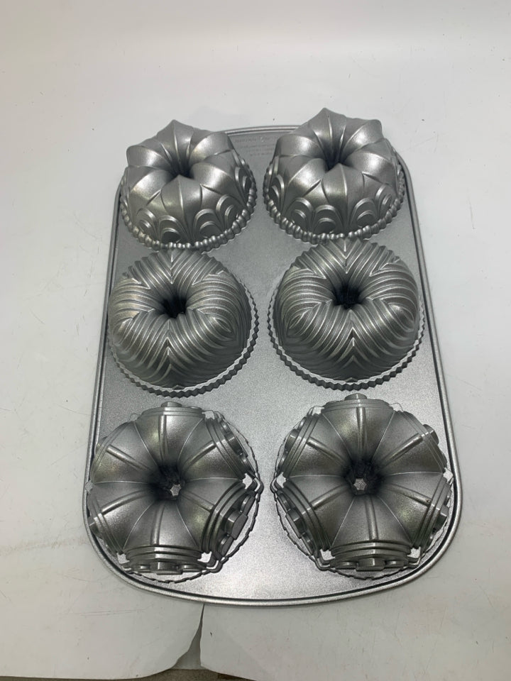 GARLAND BUNDTLETTE CASKET ALUMINUM BMINI 6 CAVITY BUNDT.
