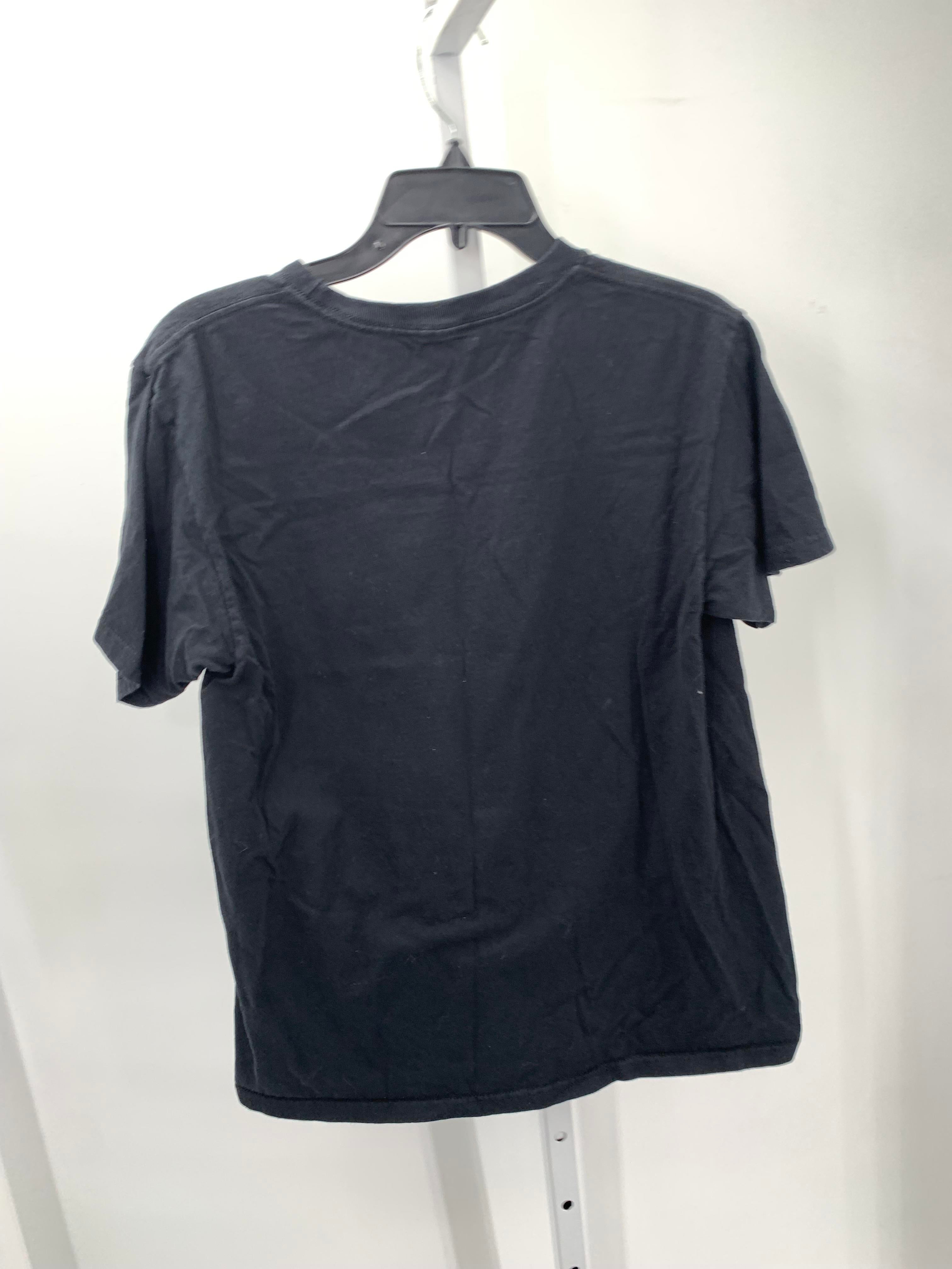 Size Medium Juniors Short Sleeve Shirt