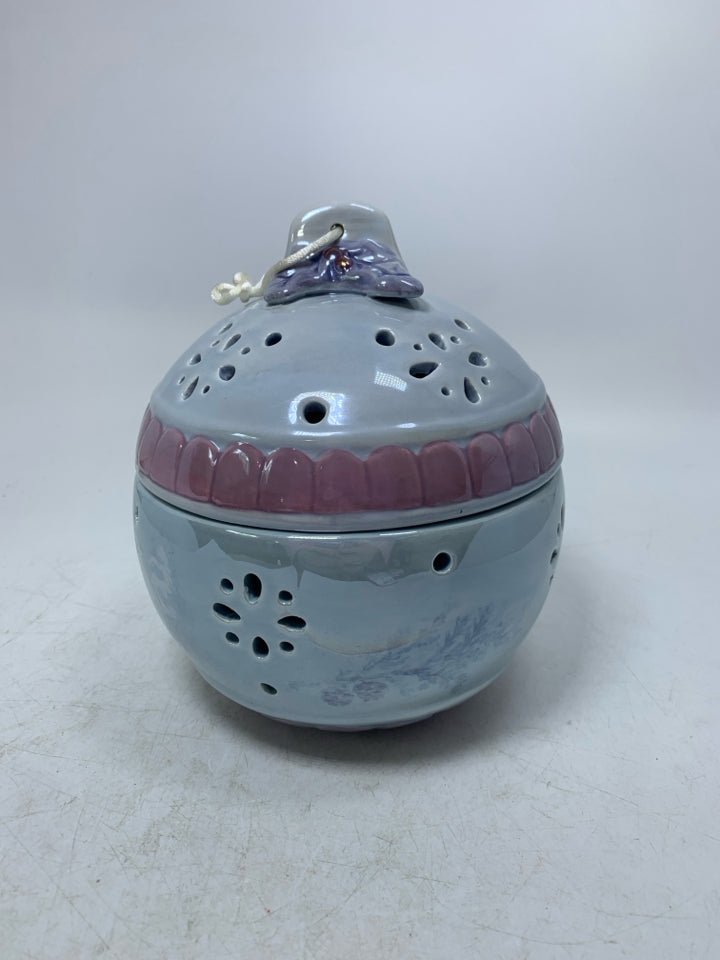IRIDESCENT BLUE PIERCED PFALTZGRAFF 2PC ORNAMENT CANDLE HOLDER.