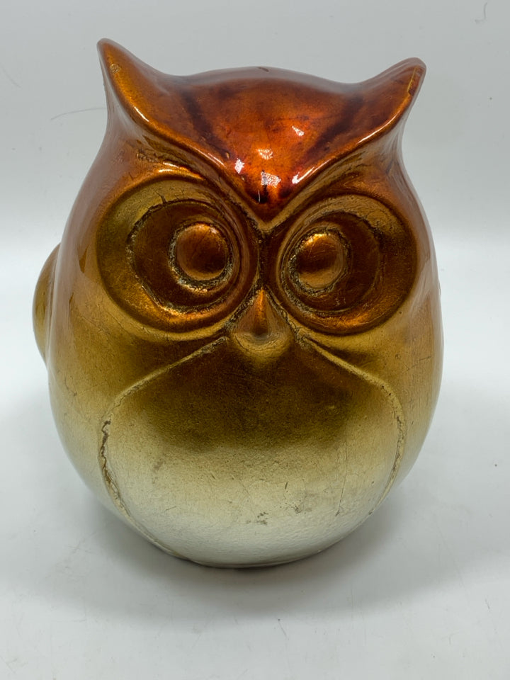 SILVER/GOLD OMBRE OWL FIGURE.