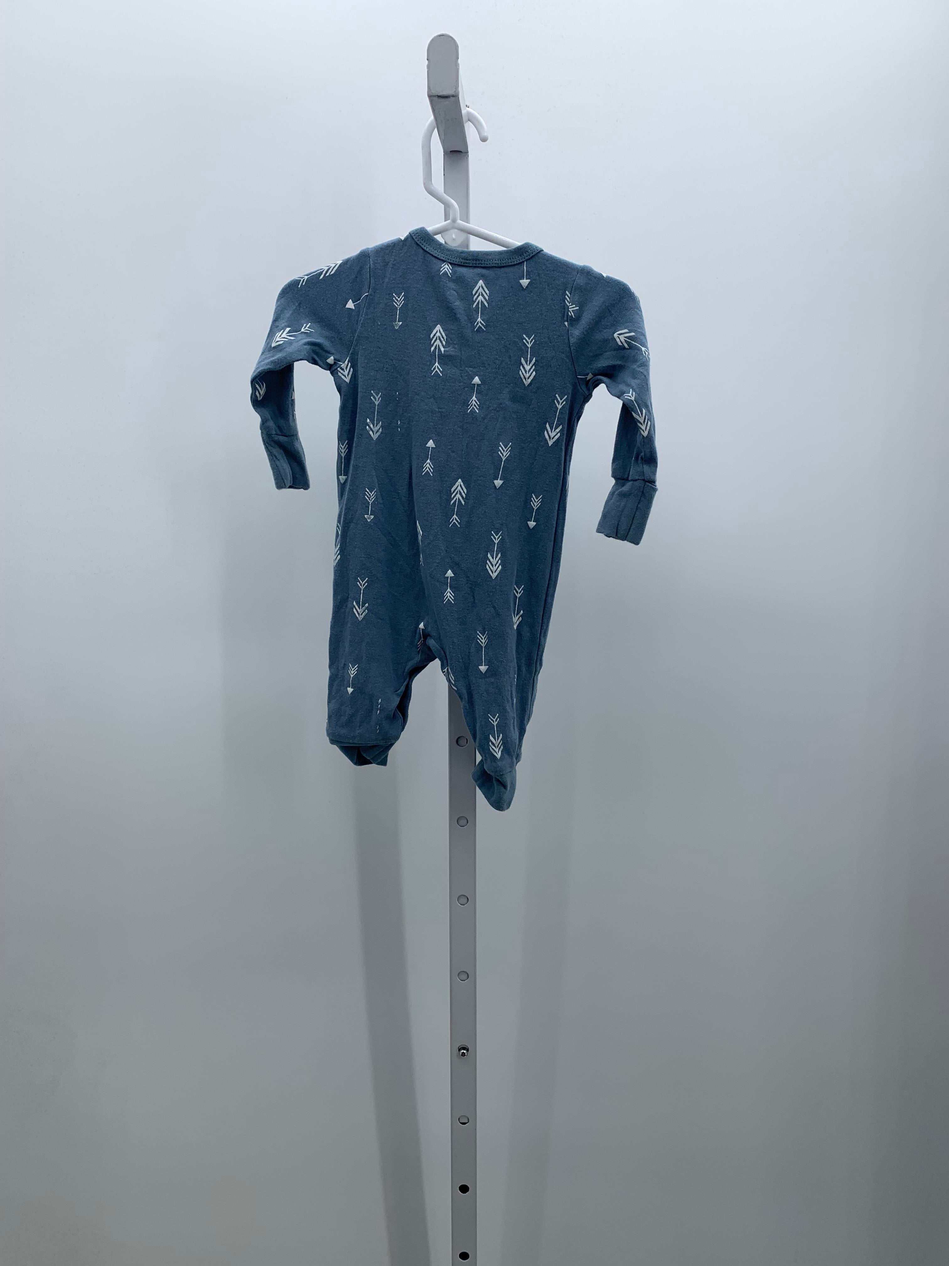 WHITE ARROWS KNIT