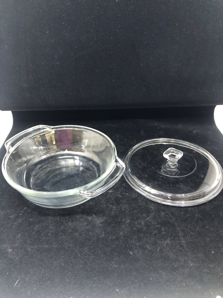 CLEAR BAKING DISH W LID.