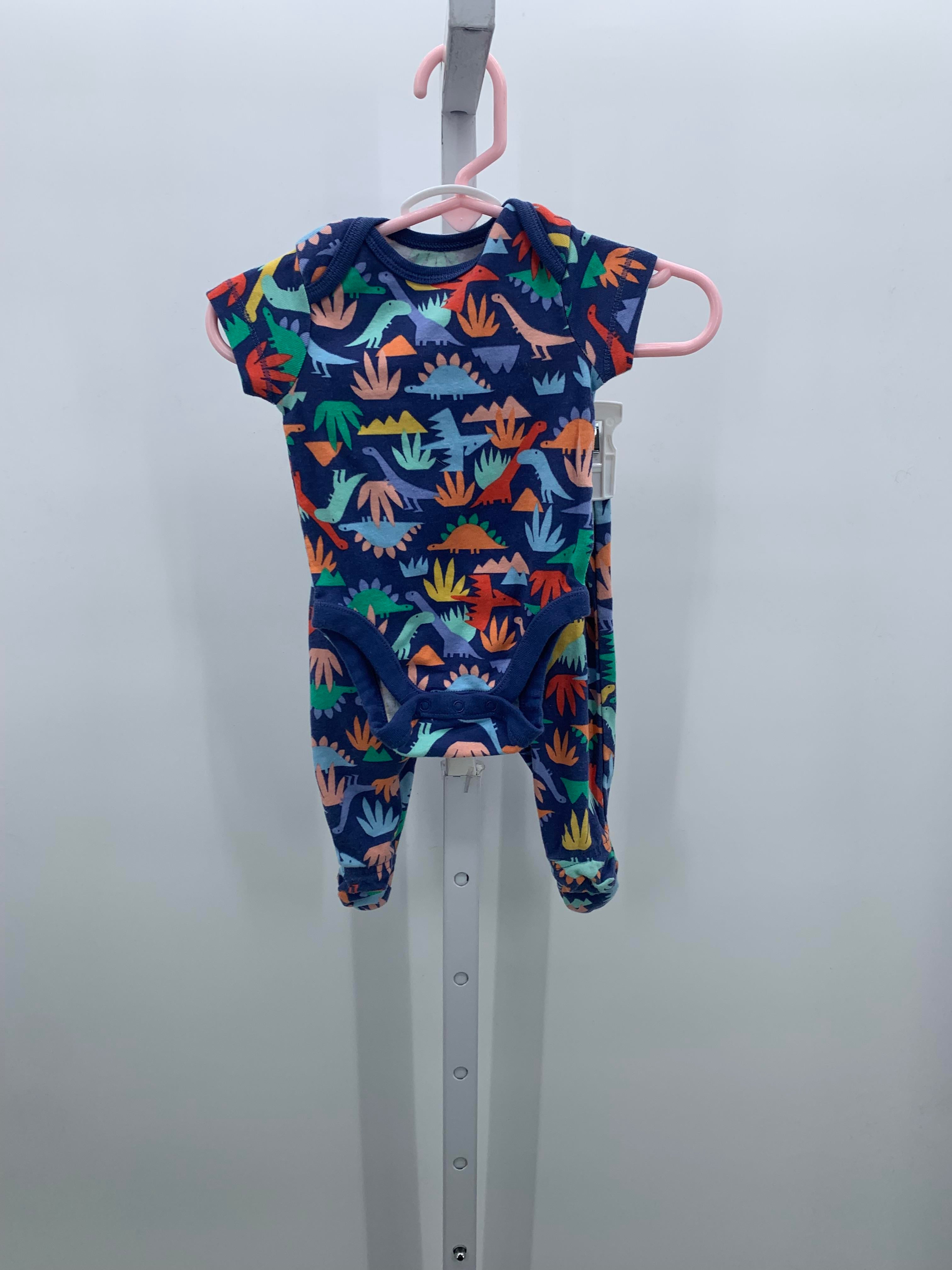 DINOS SHIRT AND PANTS