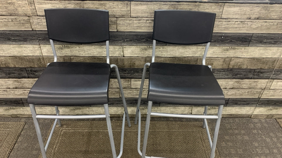 2 BLACK IKEA BAR STOOLS.