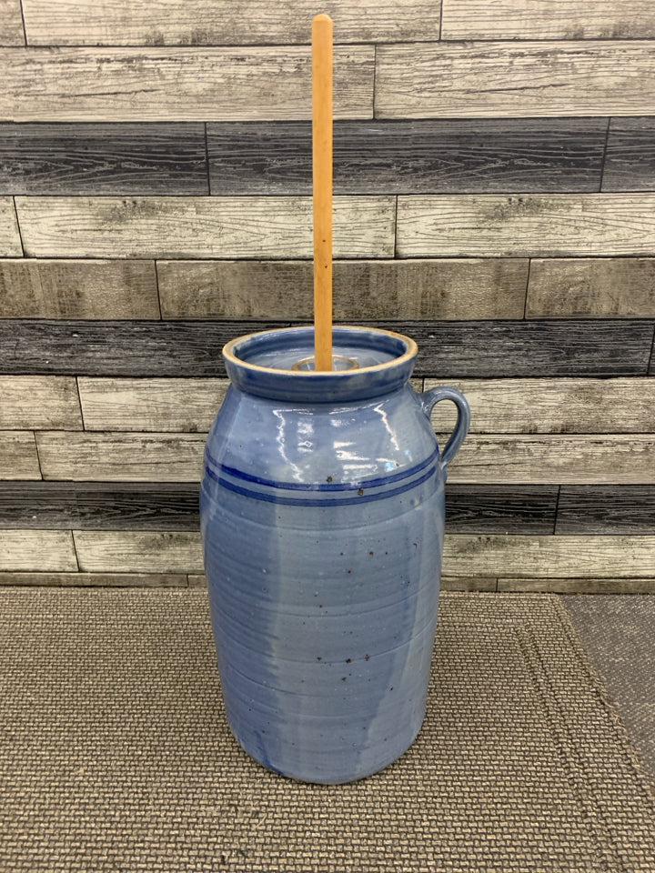 VTG BLUE CERAMIC BUTTER CHURN + WOOD DASHER.