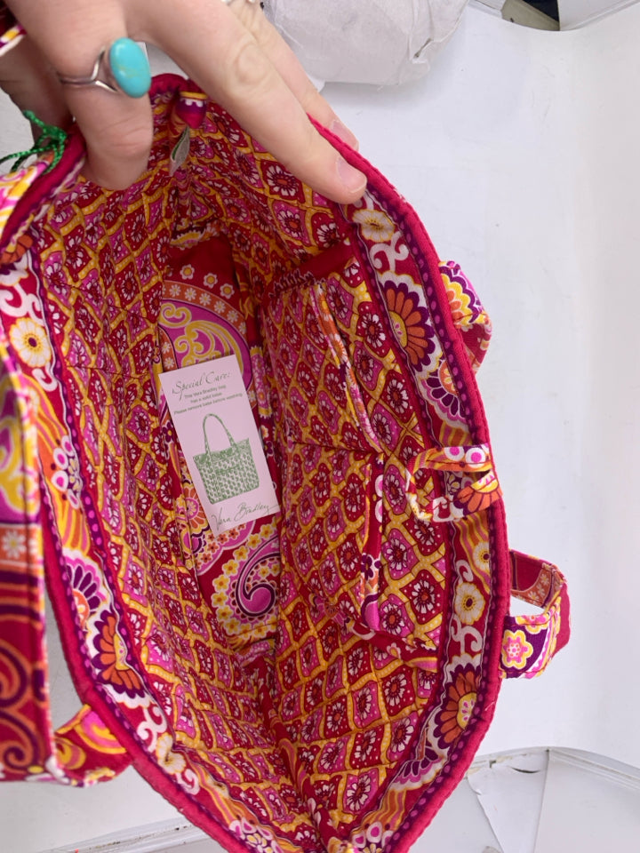 Vera Bradley Small Tic Tac Tote in Raspberry Fizz- New With Tags