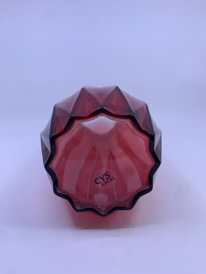 RED GLASS RIBBED VASE.