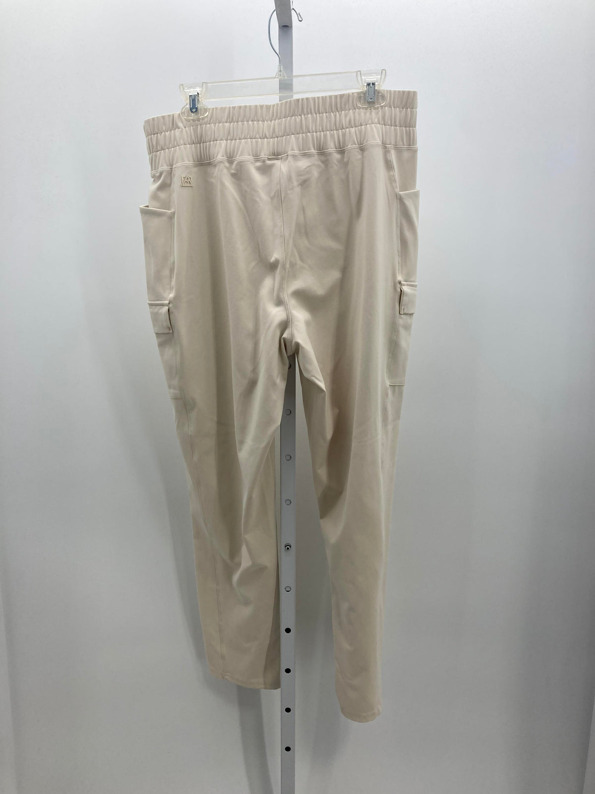 Avalanche Size Large Misses Pants