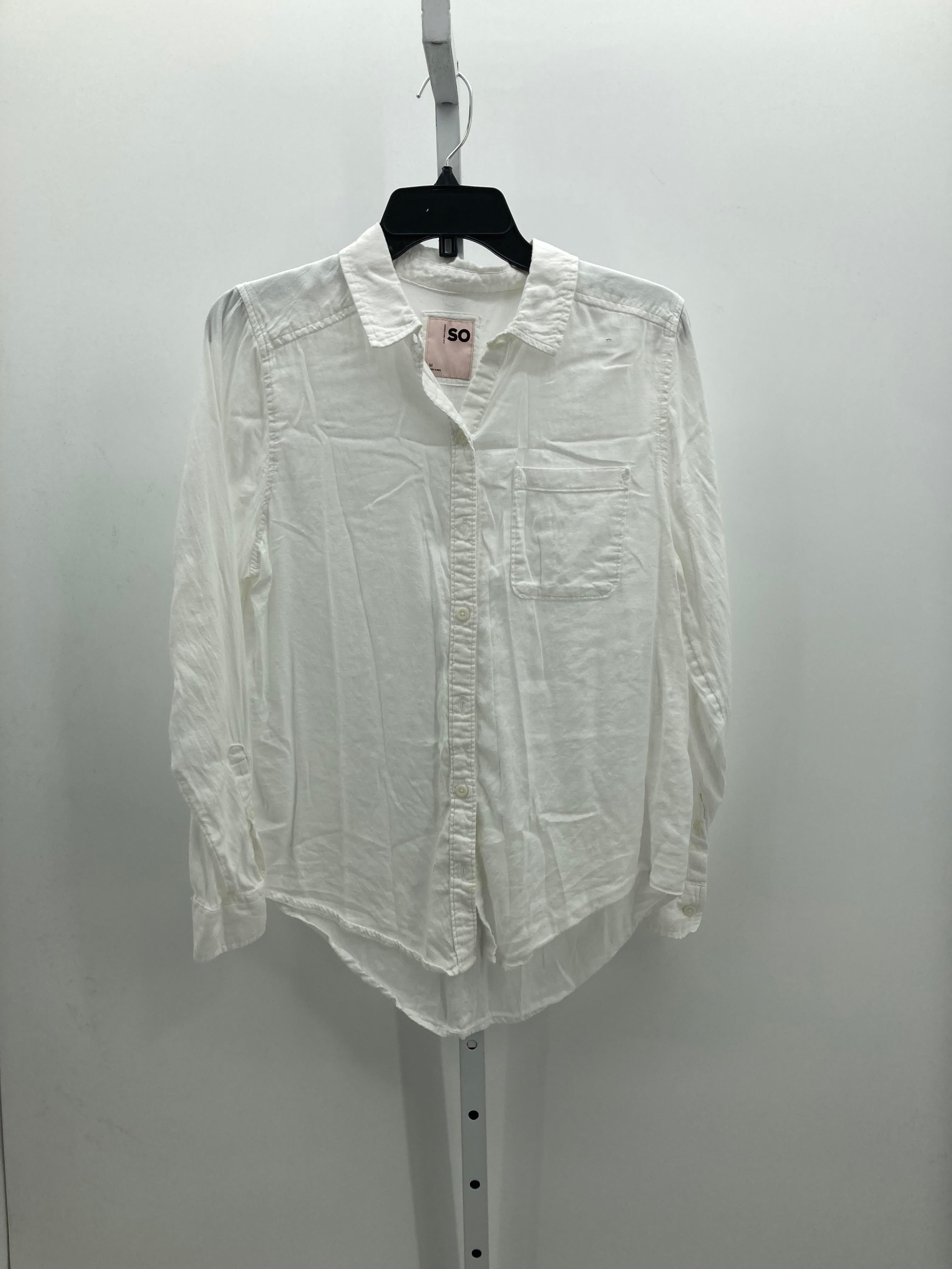 SO Size Medium Juniors Long Sleeve Shirt