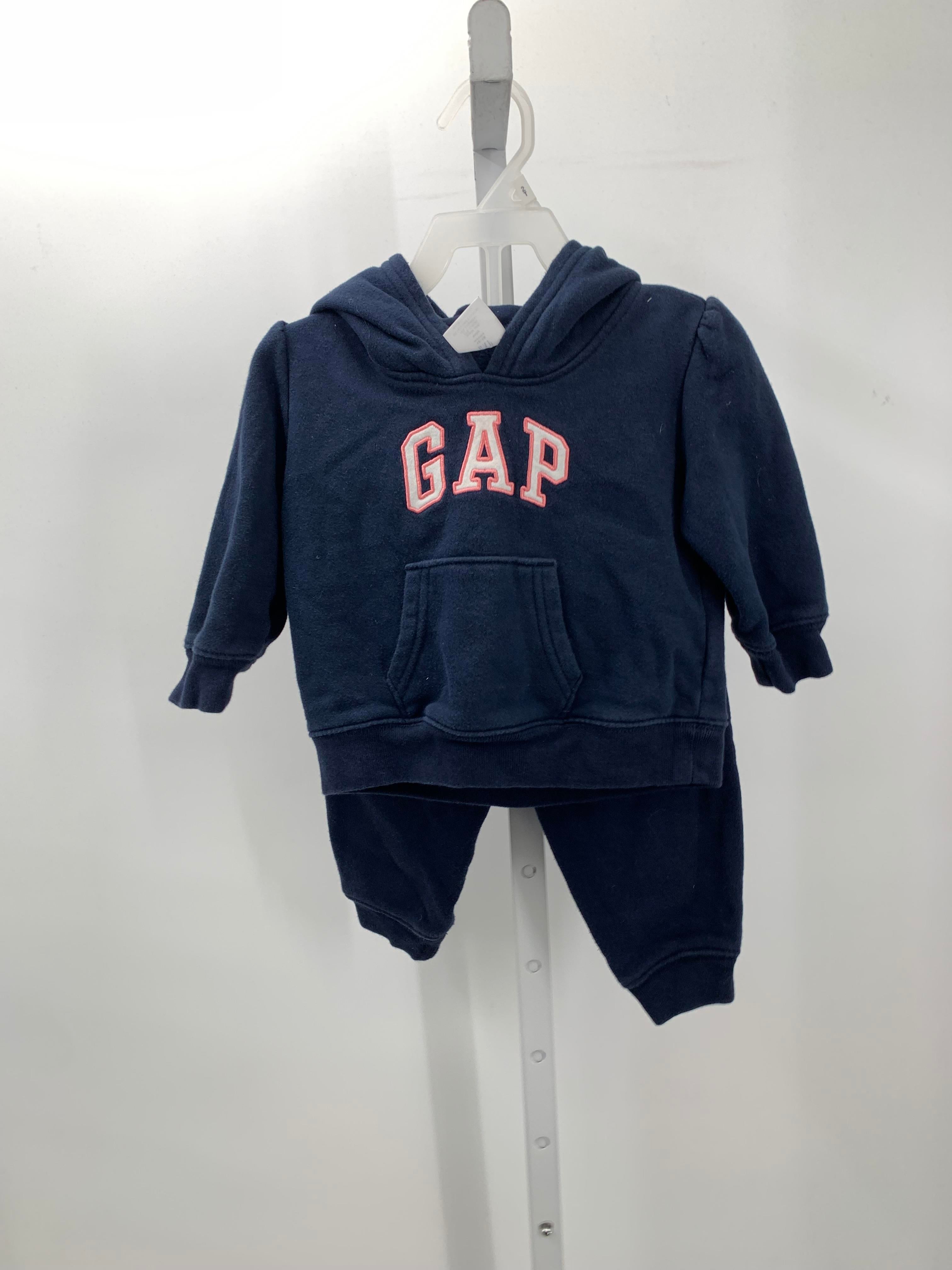 Baby Gap Size 12-18 Months Girls 2 Pieces