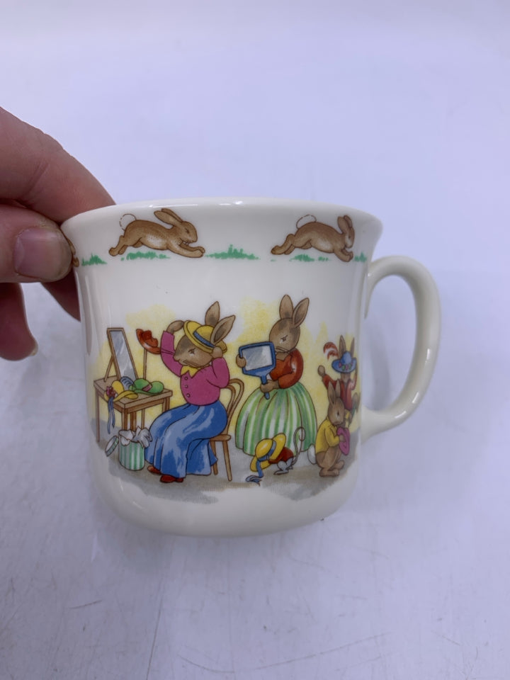 BUNNYKINS GIRL BUNNY'S FIXING HATS/HAIR MUG.