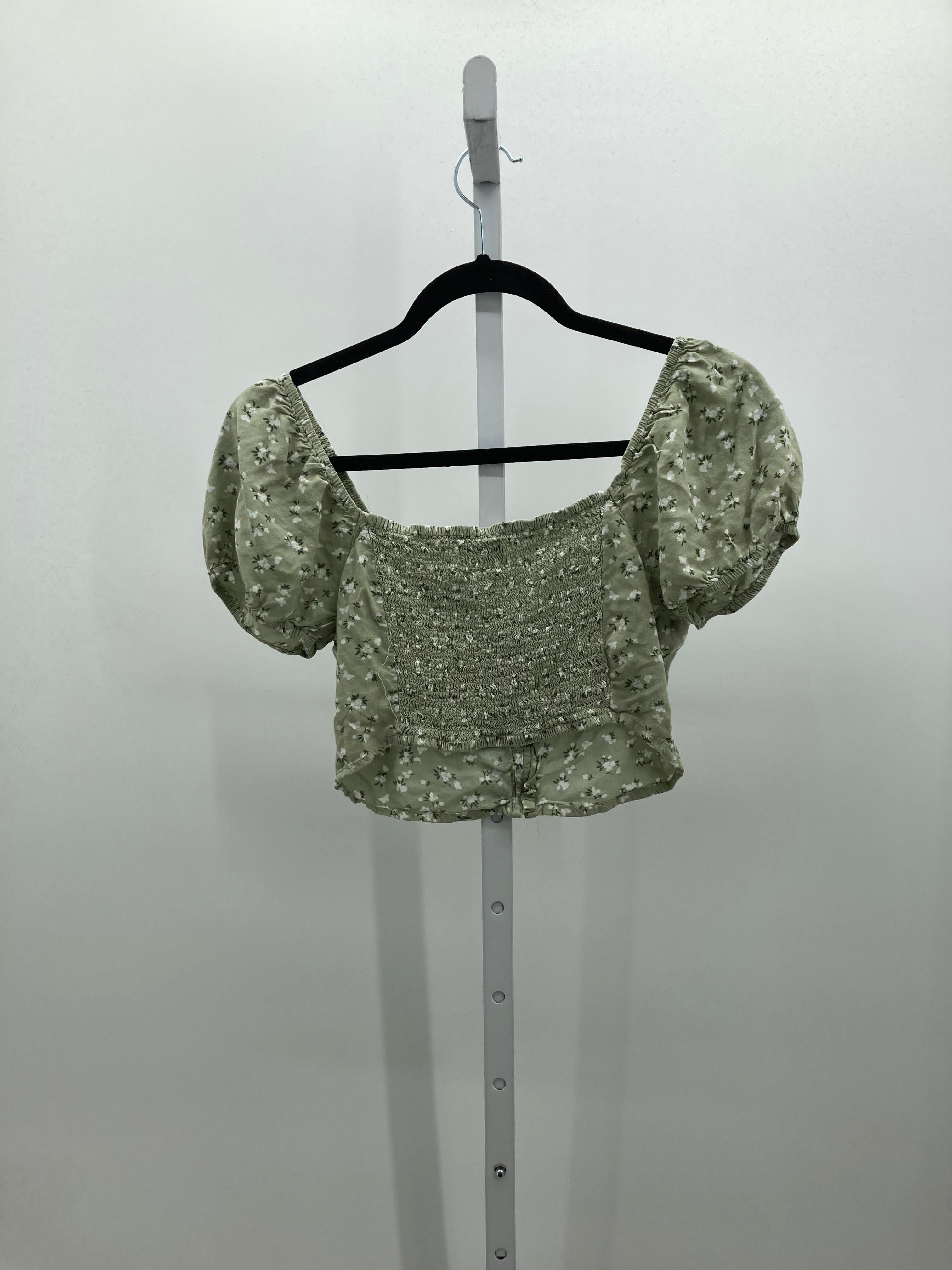 Hollister Size Small Juniors Short Sleeve Shirt