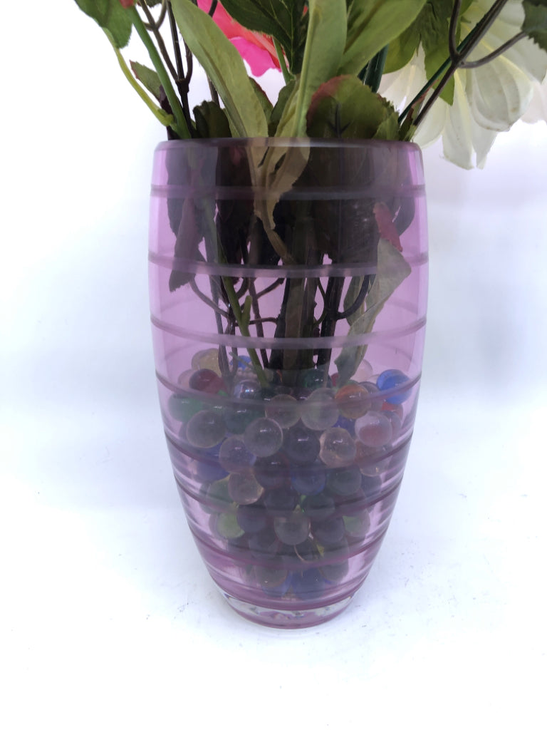 PINK AND WHITE FAUX FLORAL IN PINK VASE.