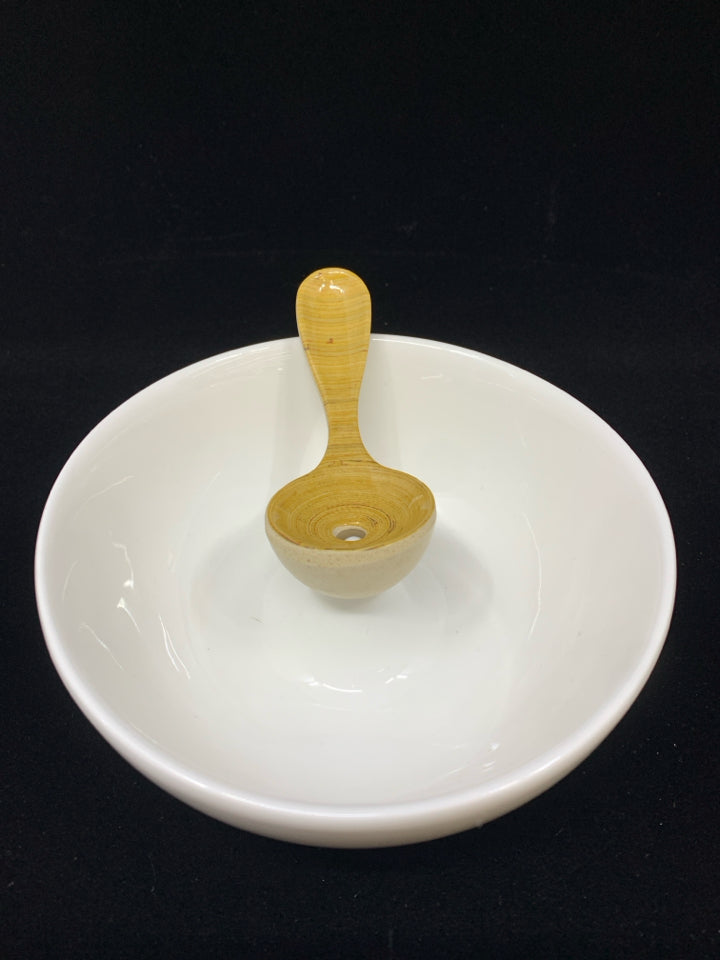 WHITE CERAMIC OLIVE DISH W/SPOON.