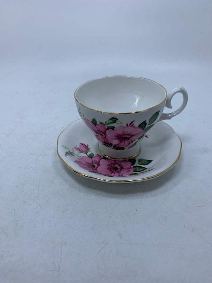 LIGHT PINK FLOWERS TEACUP/SAUCER.