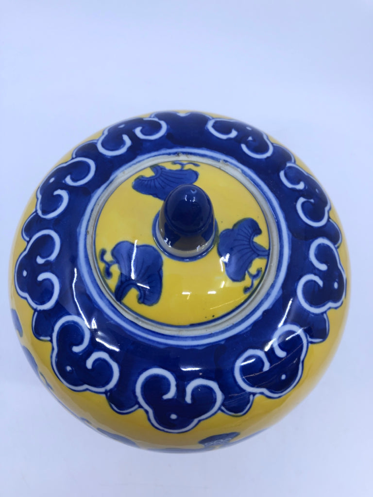 BLUE AND YELLOW GINGER JAR.