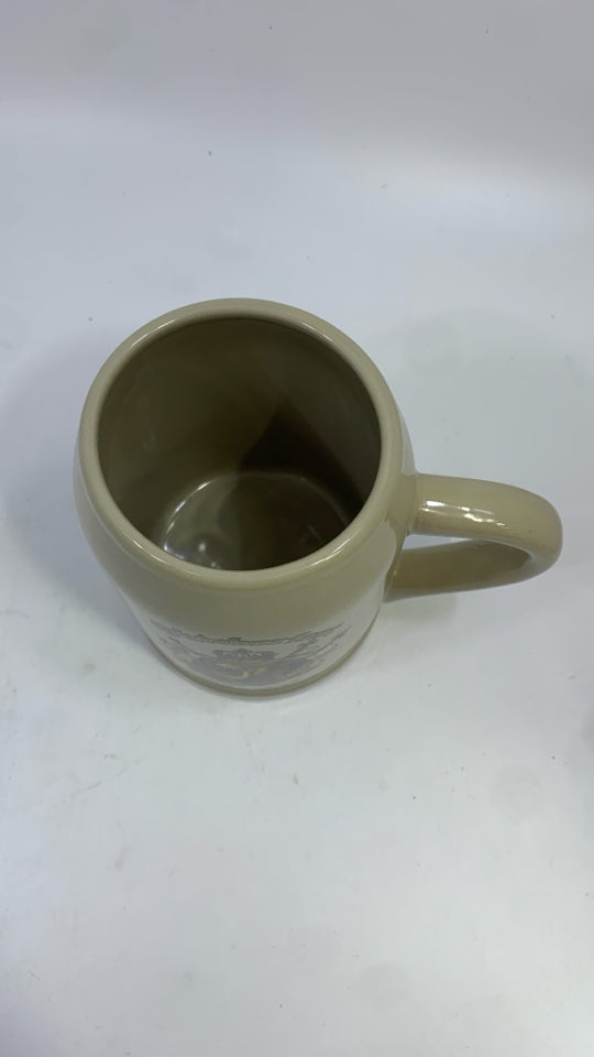 VTG OKTOBERFEST CERAMIC BEER MUG W/LION- GERMANY.